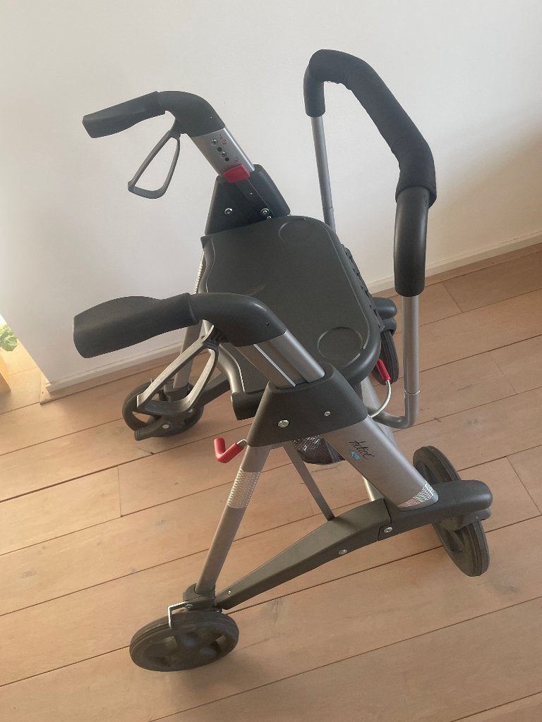 Rollaror Active, Diversen, Ophalen, Opvouwbaar, Zo goed als nieuw