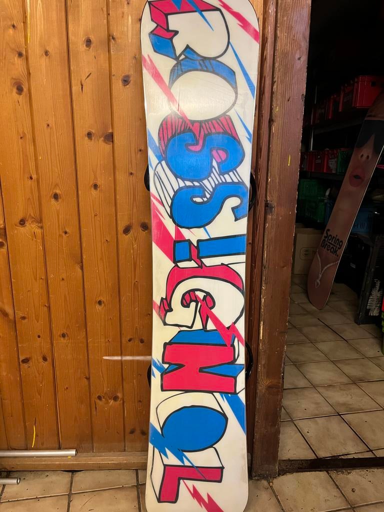 Rossignol snowboard 148cm dames met bindingen, Sport en Fitness, Snowboarden, Ophalen, Gebruikt, Board