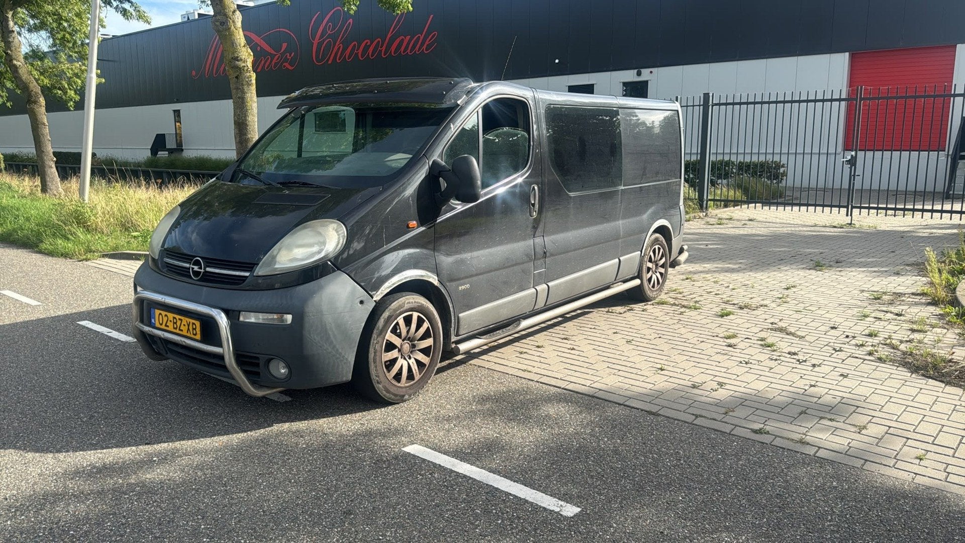 Opel Vivaro 2.5 CDTI L2H1DC Cosmo DUBBELE CABINE AUTOMAAT AI, Gebruikt, 4 cilinders, Alcantara, Origineel Nederlands