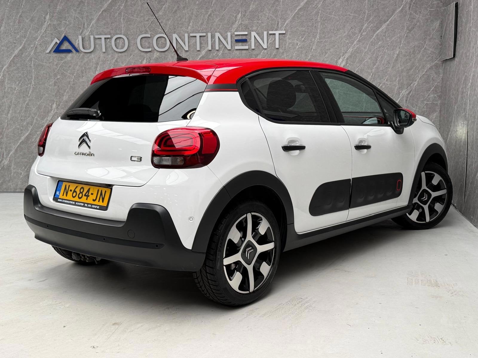 Citroen C3 1.2 PureTech / Nwe Distr. Riem / Trekhaak / Camer, Voorwielaandrijving, 1025 kg, 1199 cc, Wit