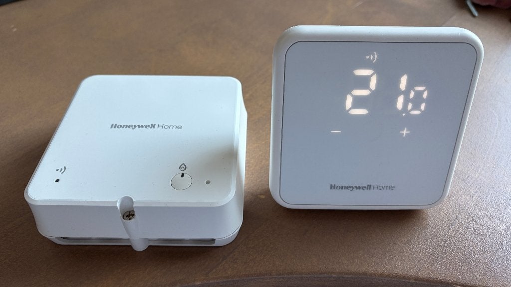 Honeywell Home ruimtethermostaat DT4R draadloos Opentherm, Ophalen, Nieuw