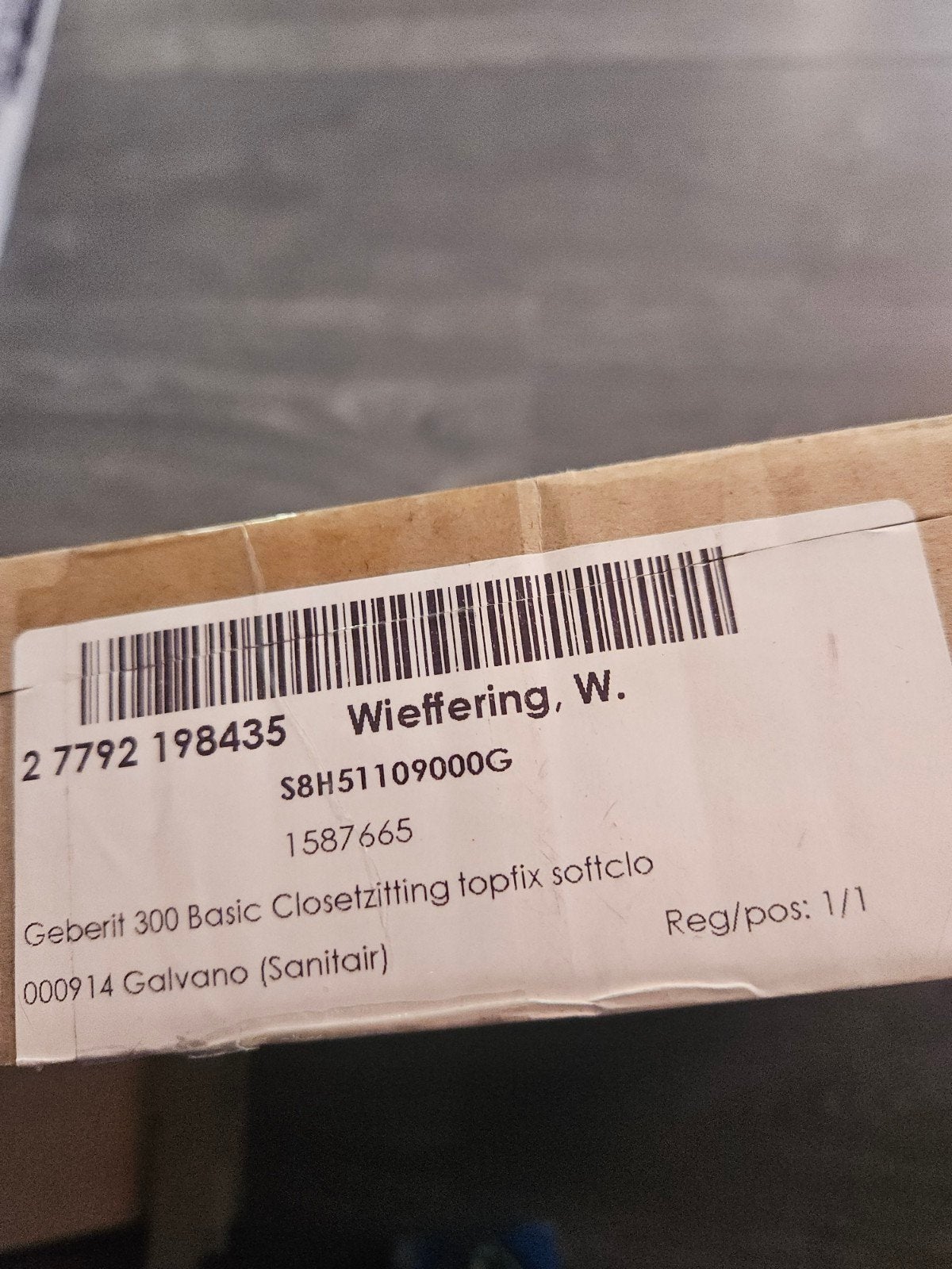 Geberit 300 Basic closetzitting met deksel Softclose nieuw., Ophalen of Verzenden, Nieuw, Toilet