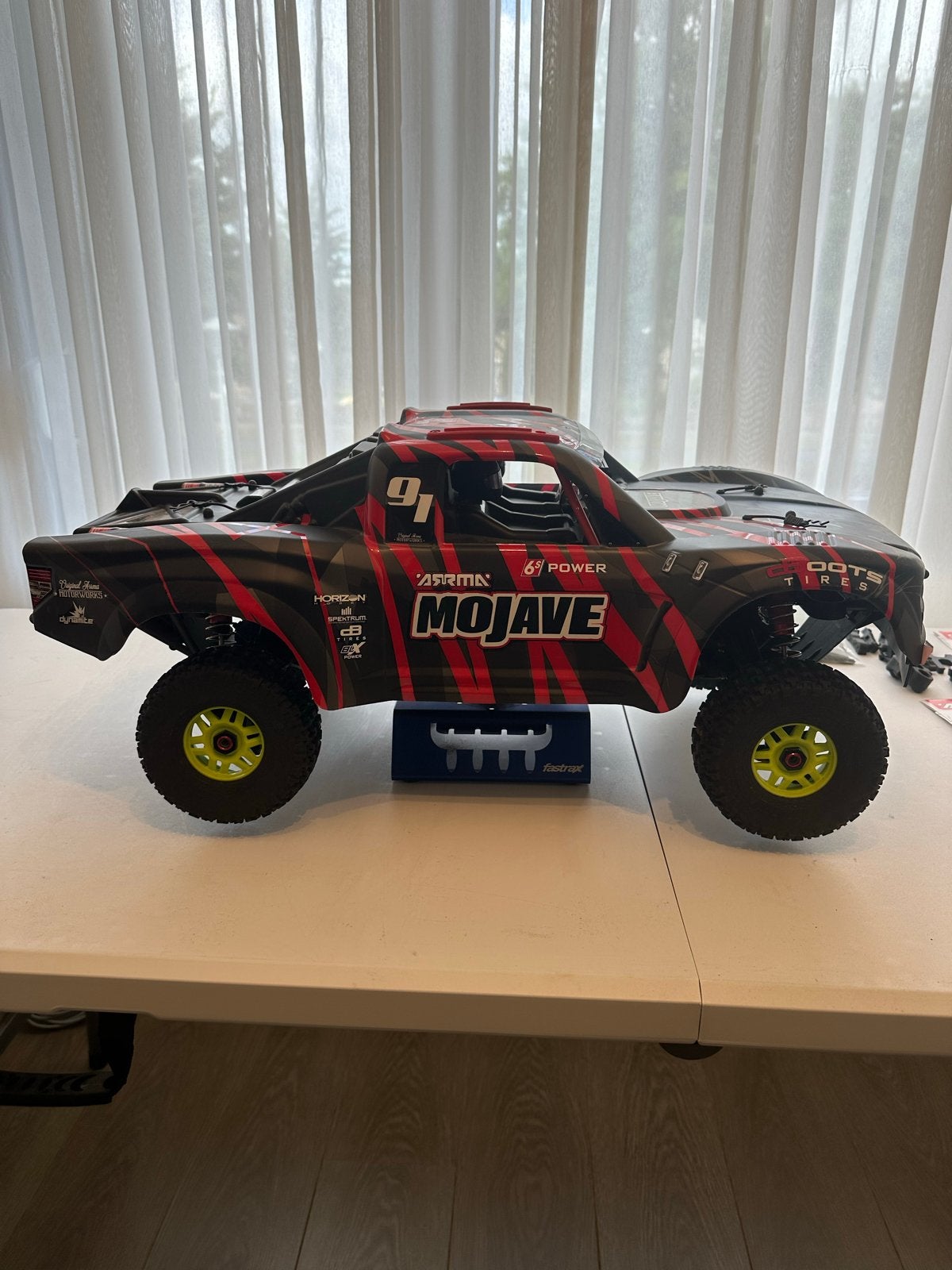 Arrma Mojave 6s BLX met veel accessoires, Gebruikt, Auto offroad, RTR (Ready to Run), Schaal 1:8