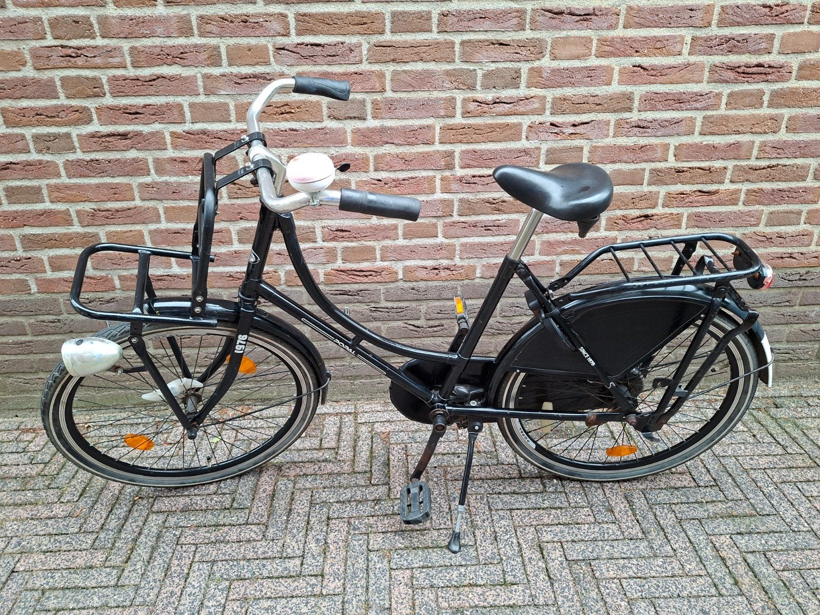 Popal meisjesfiets 24 inch, zwart, fietst prima, Ophalen, Gebruikt, 24 inch, Popal