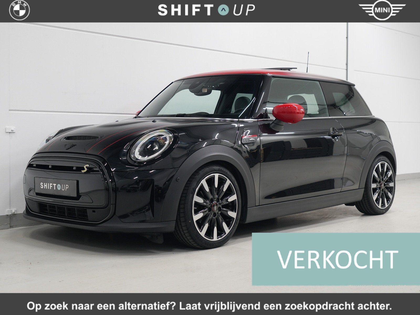 MINI 3-deurs Cooper SE Panoramadak | Harman Kardon | Head Up, Auto's, Gebruikt, Overige kleuren, 4 stoelen, 195 min