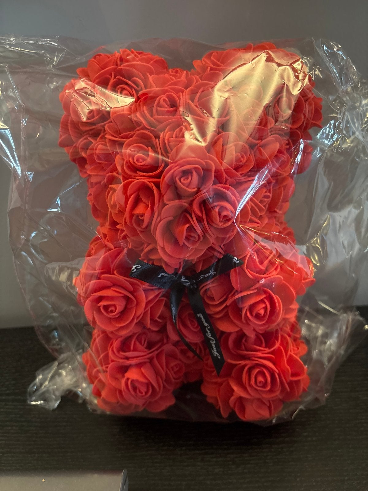 Rozenbeer - Rode Rozen Teddybeer Cadeau, Nieuw, Kunststof, Ophalen of Verzenden, Modern