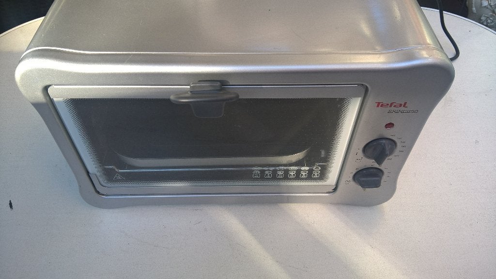 TE koop aangeboden mooi tefal oven.doe gepast bod, Witgoed en Apparatuur, Ovens, Minder dan 45 cm, Oven, Hete lucht, Tefal