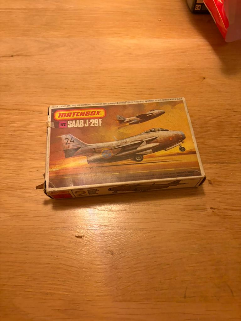 Matchbox 1/72 saab j-29F pk-33, Ophalen, Zo goed als nieuw, 1:72 tot 1:144, Overige merken