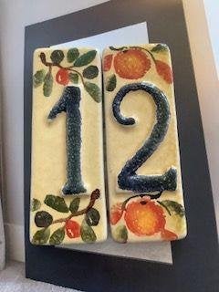 keramische huisnummers decoratieve tegels met cijfers 1-2, Huis en Inrichting, Letters en cijfers, Ophalen, Nieuw, Steen/keramiek