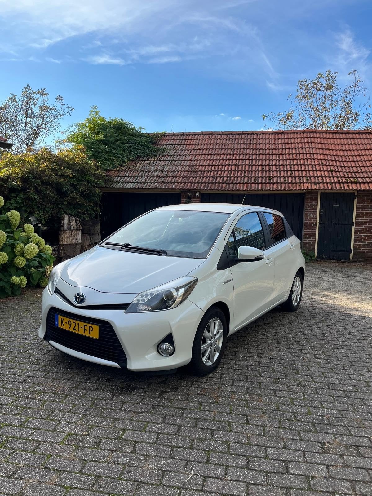 Toyota Yaris 1.5 Full Hybrid, Auto's, 1497 cc, 74 pk, 4 cilinders, Yaris