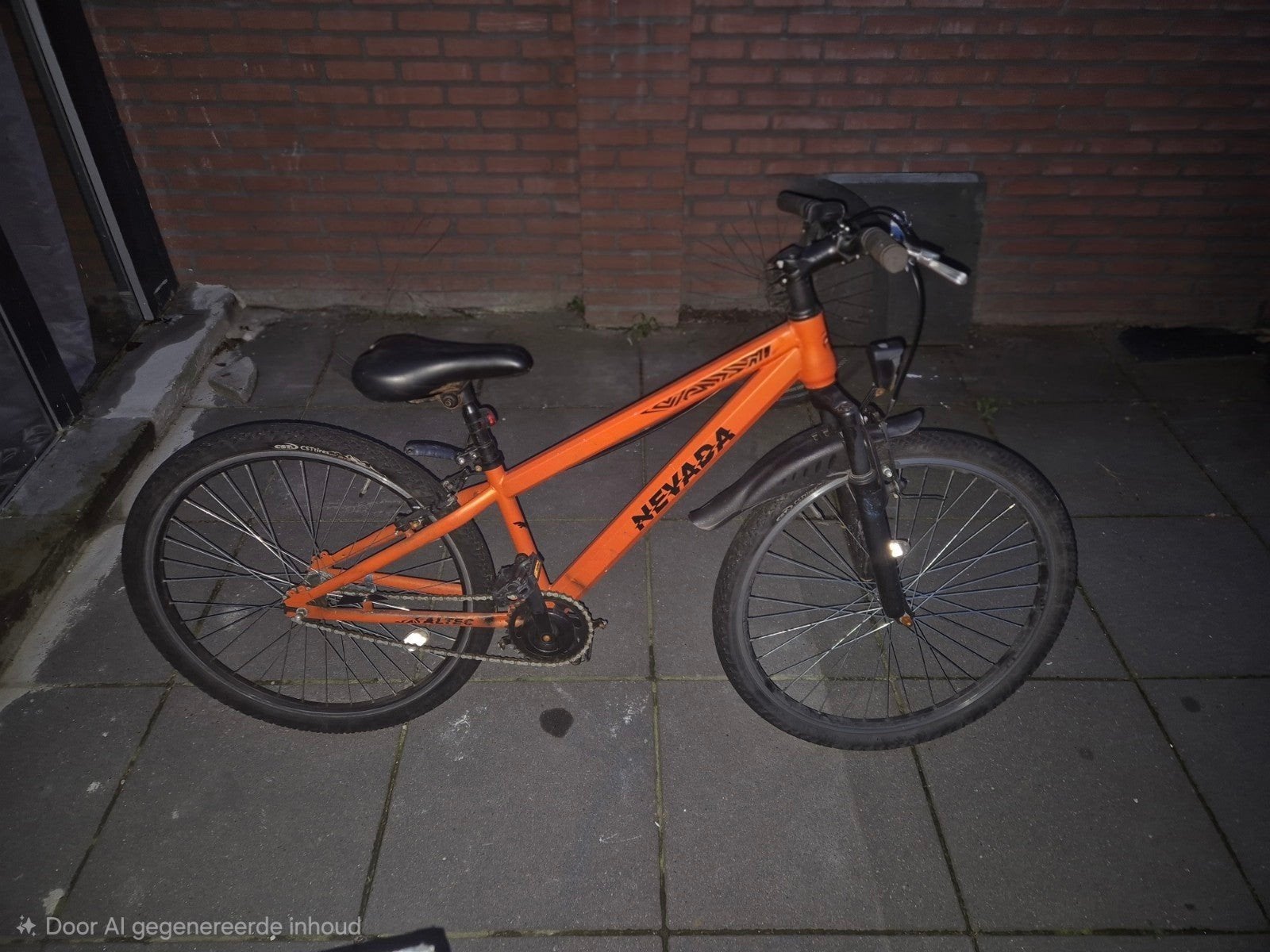 Oranje Nevada fiets - 26 inch wielen, Terugtraprem, Gebruikt, Minder dan 49 cm, Ophalen