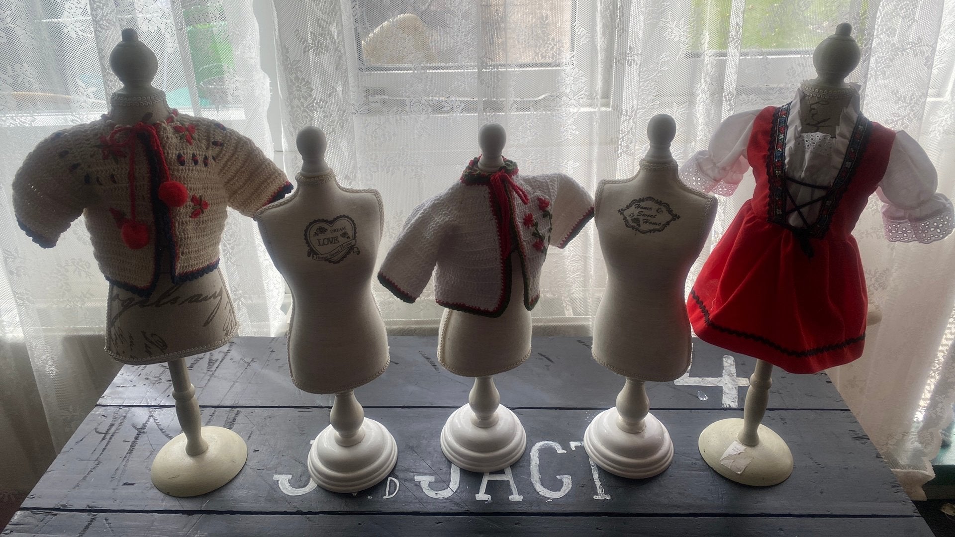 5 paspopjrs voor poppenkleding, Verzamelen, Poppen, Ophalen of Verzenden, Zo goed als nieuw