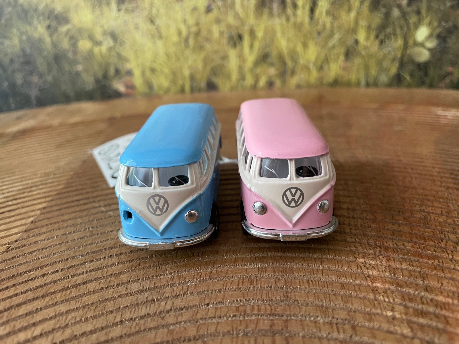 Set van 2 Volkswagen T1 Busjes - Roze en Blauw, Kinderen en Baby's, Speelgoed | Speelgoedvoertuigen, Nieuw, Ophalen of Verzenden