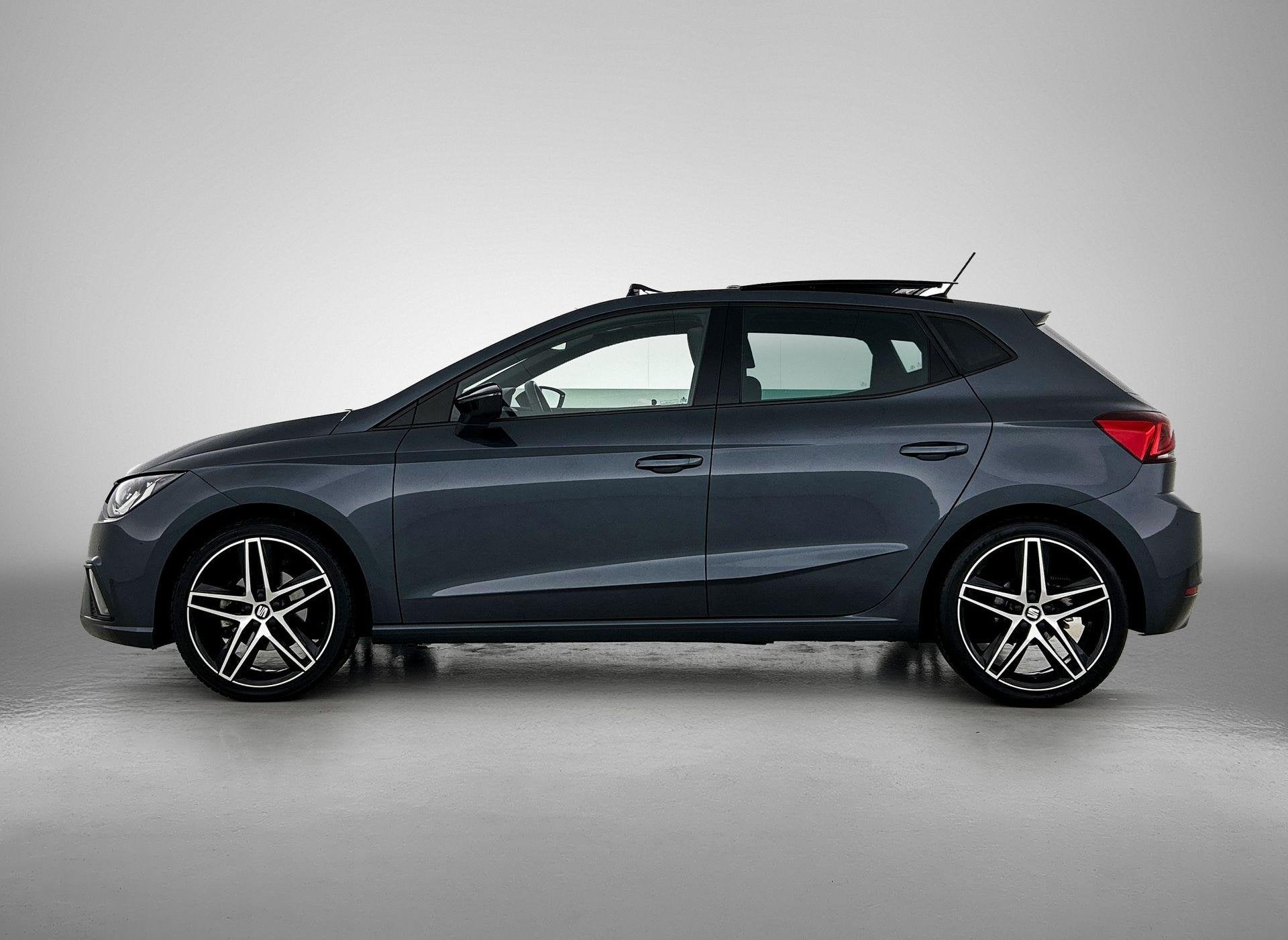SEAT Ibiza 1.0 TSI FR Business Intense 116 PK | Navigatie |, 12 maanden, Ibiza, Origineel Nederlands, Bedrijf