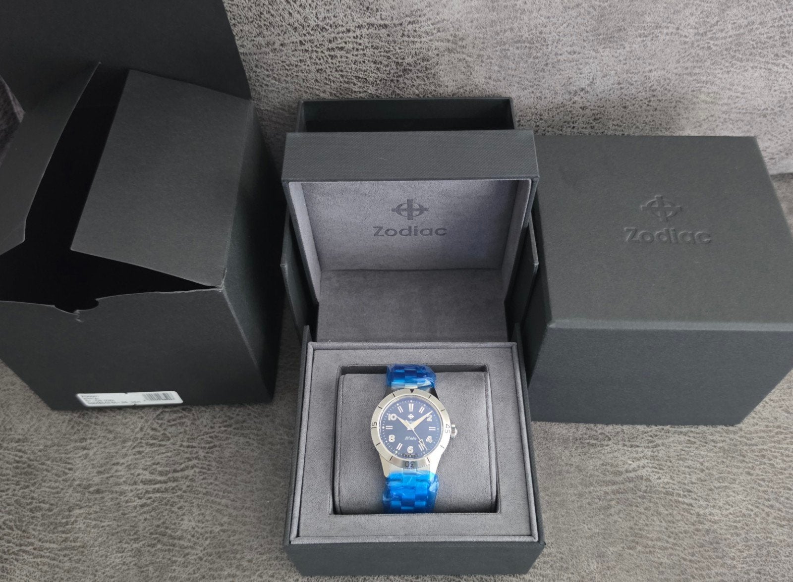 Te koop of te ruil nieuwe Zodiac ZO0001 37mm full set., Staal, Staal, Polshorloge, Nieuw