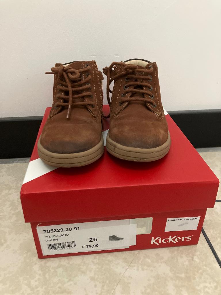 Kickers jongensschoenen bruin leder maat 26, Ophalen, Kickers, Schoenen, Zo goed als nieuw