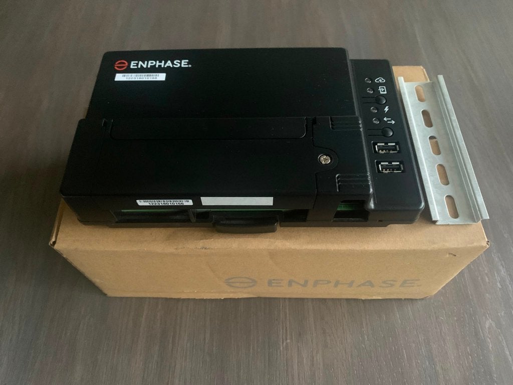 Enphase Envoy-S Standard – Monitoring voor zonnepanelen, Ophalen of Verzenden, Zo goed als nieuw