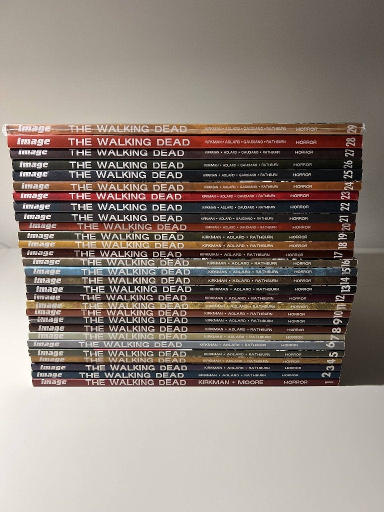 The Walking Dead volumes 1-29 set, Complete serie of reeks, Ophalen of Verzenden, Zo goed als nieuw