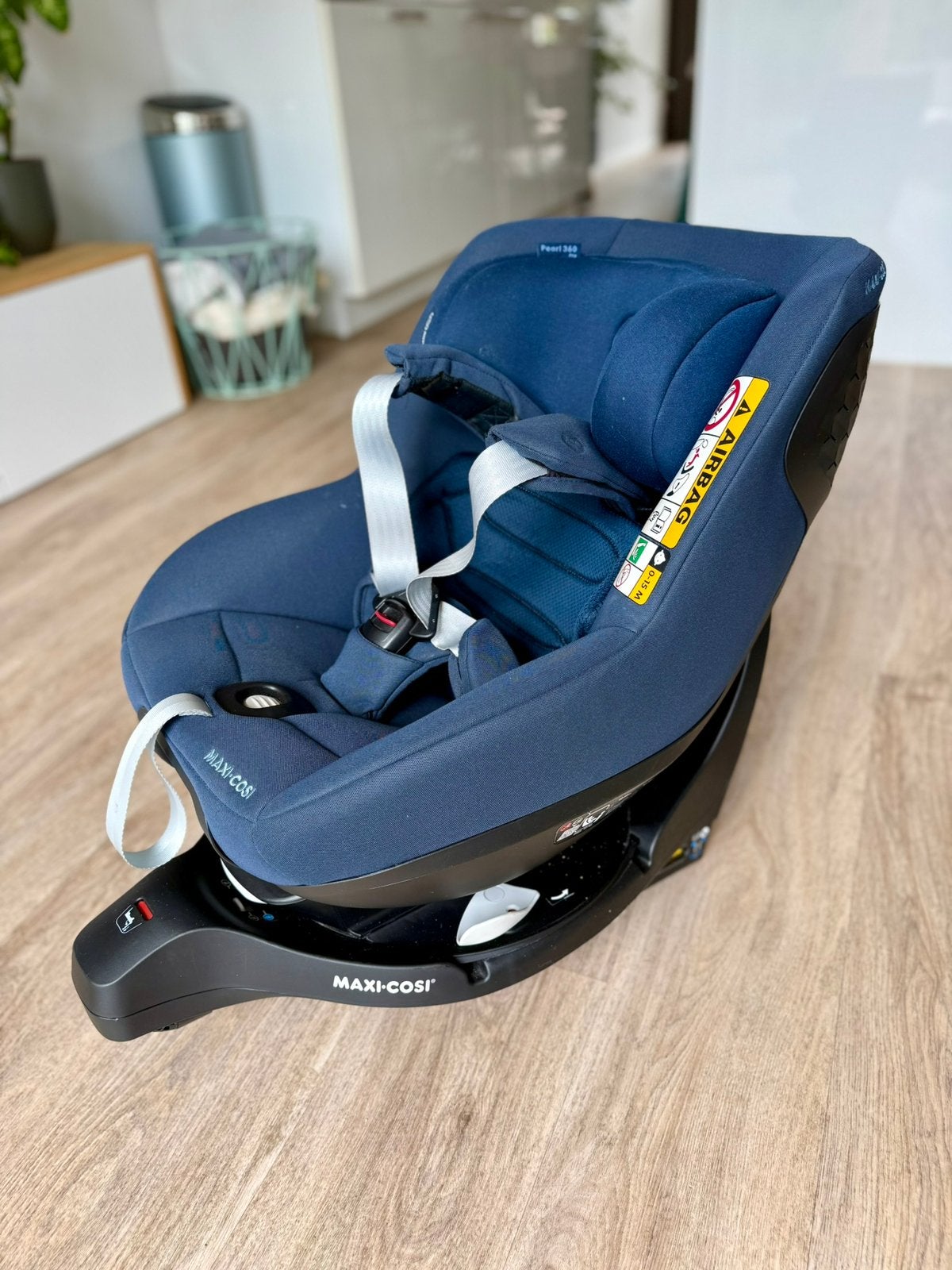 Mooie Maxi-Cosi Pearl 360 Pro mét FamilyFix 360 Pro base, Kinderen en Baby's, Autostoeltjes, Ophalen, Verstelbare rugleuning, 0 t/m 18 kg