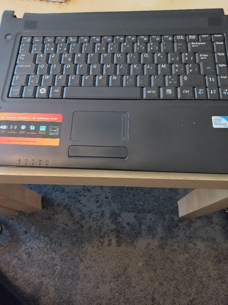 Samsung laptop R519 toetsenbord  + touchpad ongetest, Ophalen, Gebruikt, Bedraad, Samsung