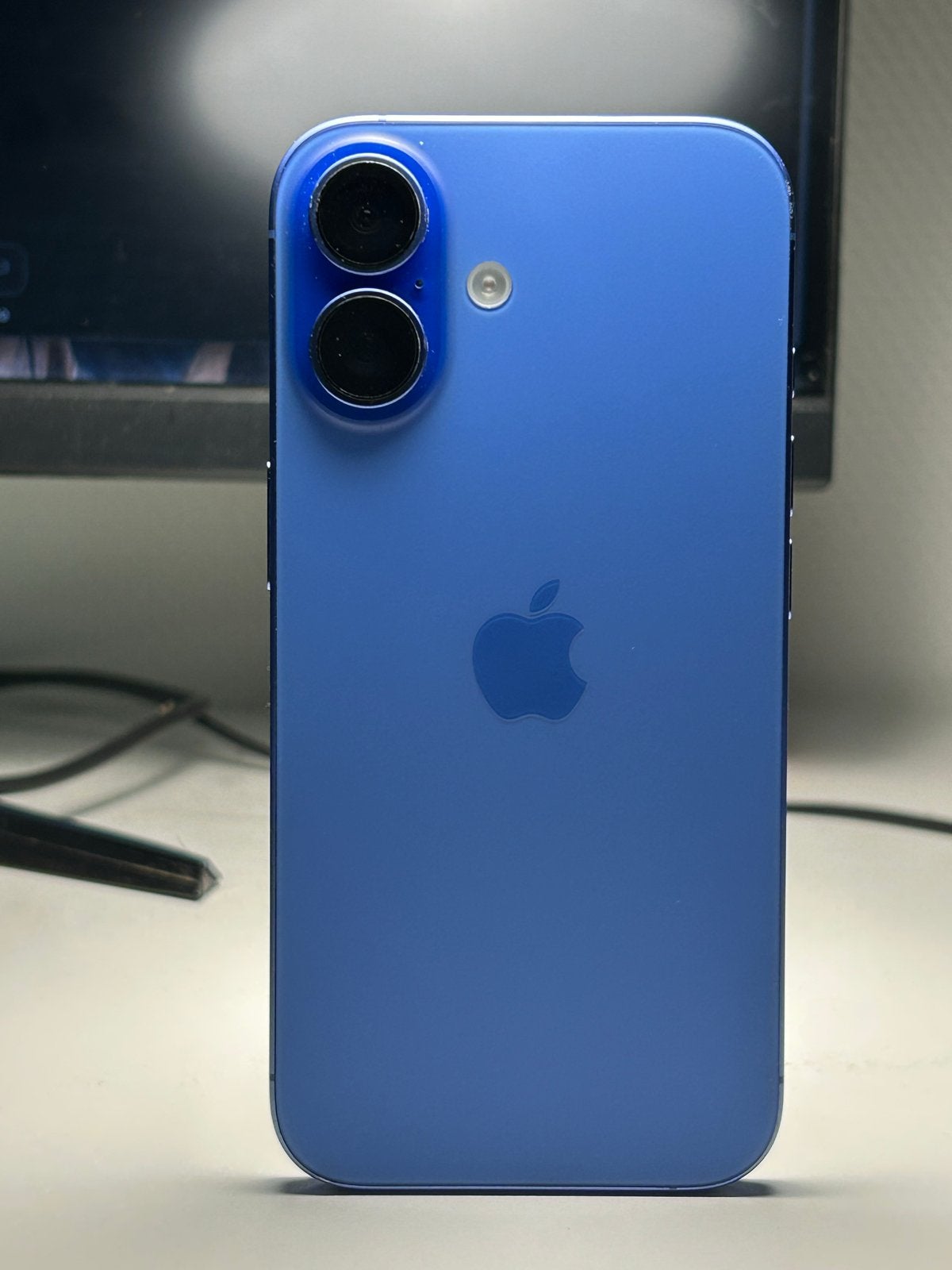 iPhone 16 128GB- 92% batterijconditie