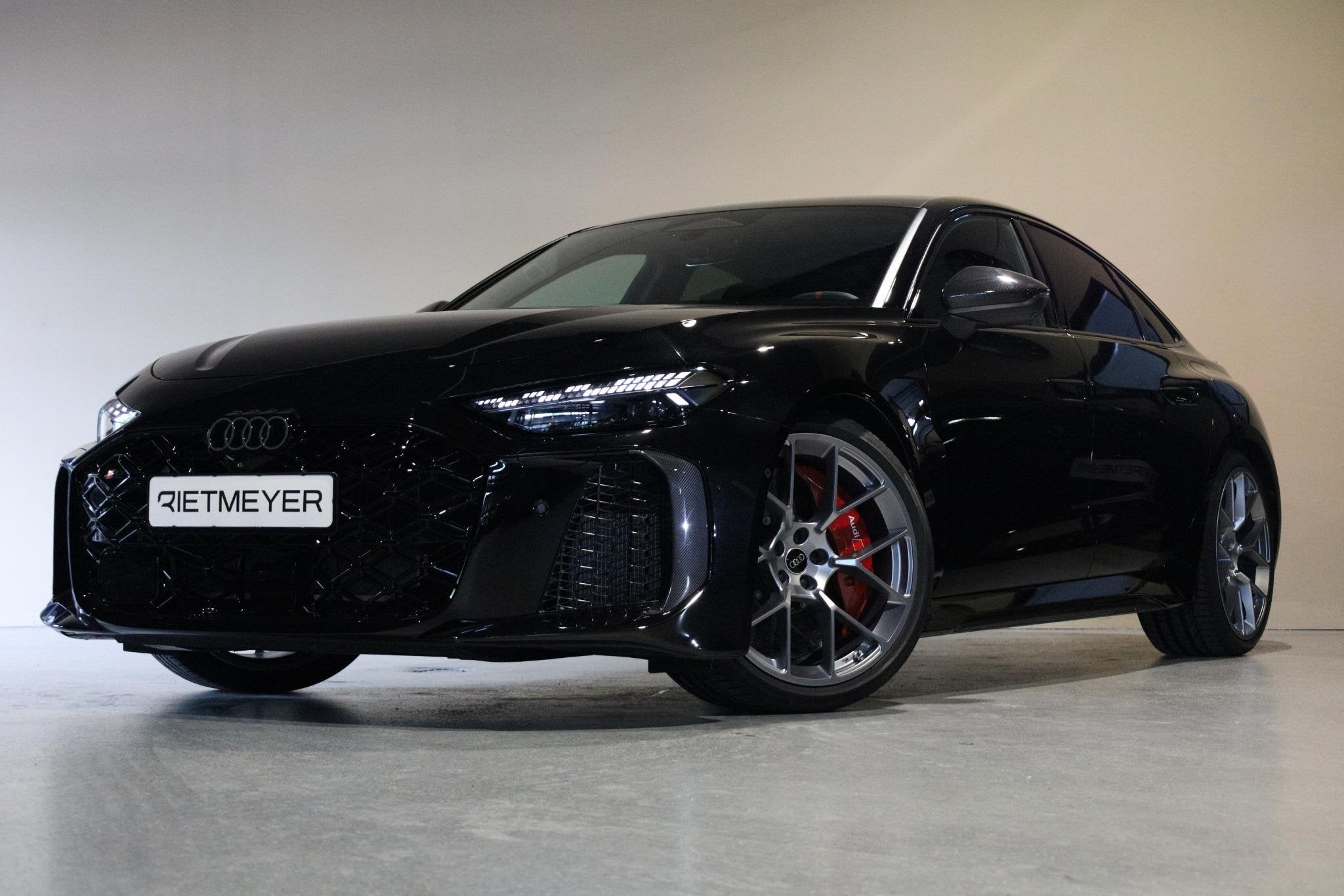 Audi A5 Limousine RS 5 e-hybrid quattro |Keramische |Massage, Auto's, Automaat, 12 maanden, Gebruikt, Euro 6