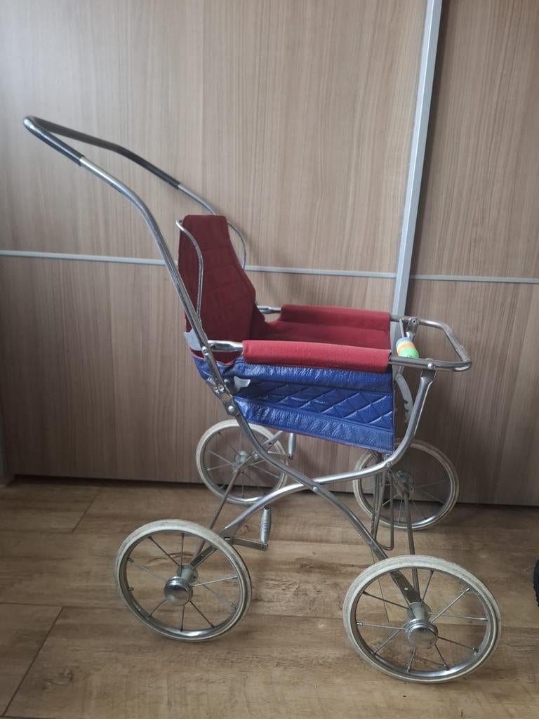 Vintage retro poppen wandelwagen, Ophalen