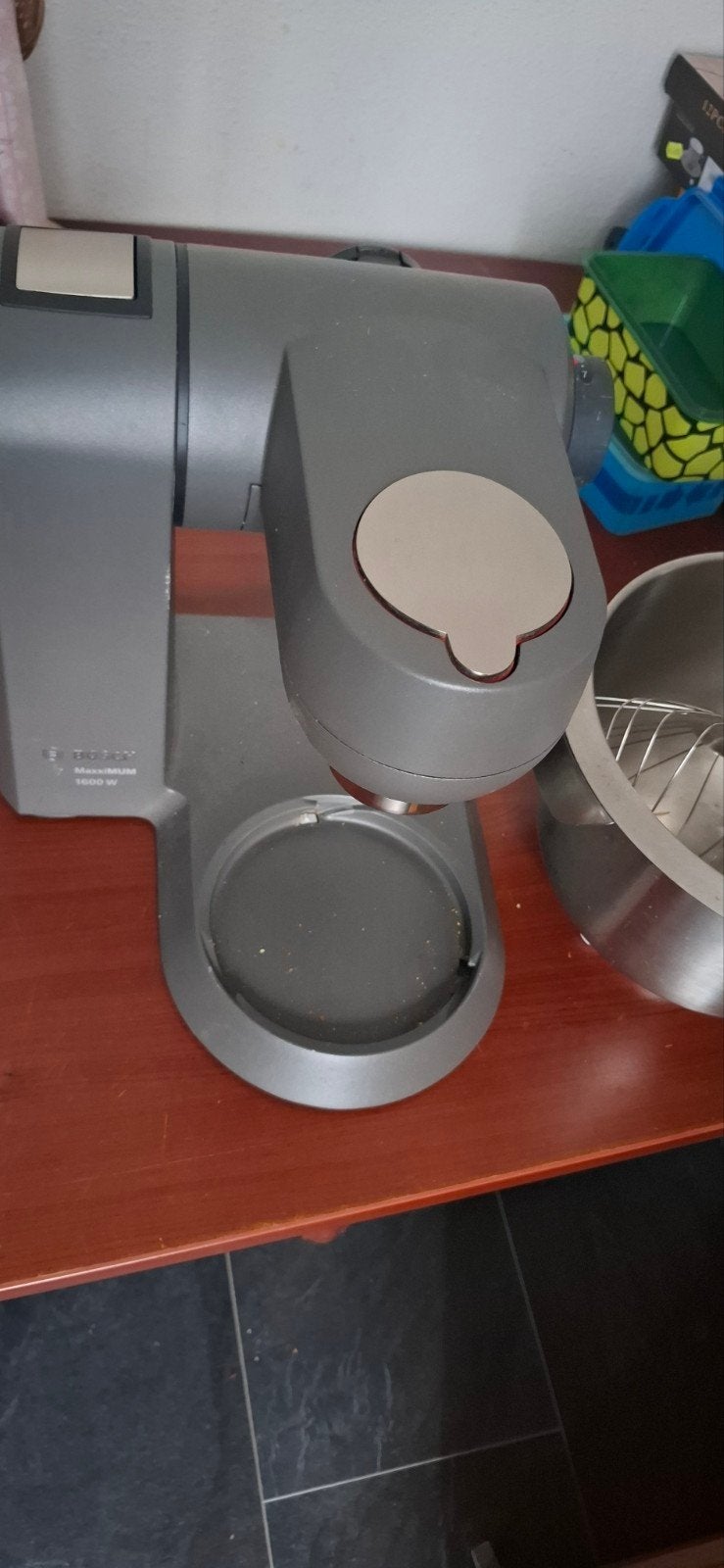 Bosch MaxxiMUM keukenmachine 1600 Wat, Ophalen of Verzenden, Gebruikt