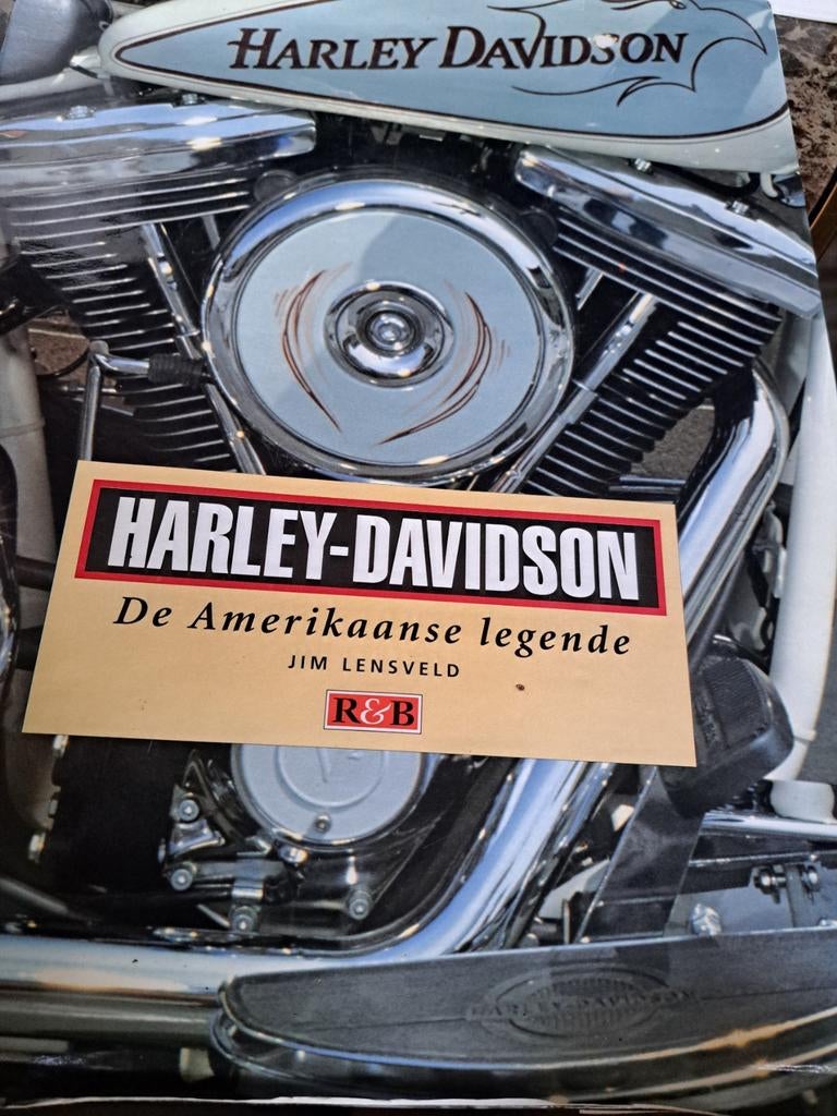 Harley-Davidson: De Amerikaanse legende - Jim Lensveld, Ophalen of Verzenden, Gelezen, Algemeen, Jim Lensveld