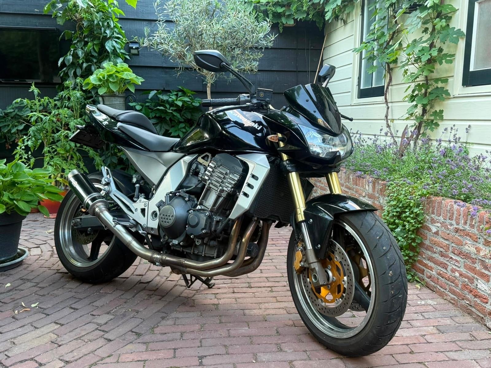 Kawasaki Z1000 - Sportieve Naked Bike / Moto GP 2 Uitlaat, Sportuitlaat, 4 cilinders, Gebruikt, Particulier