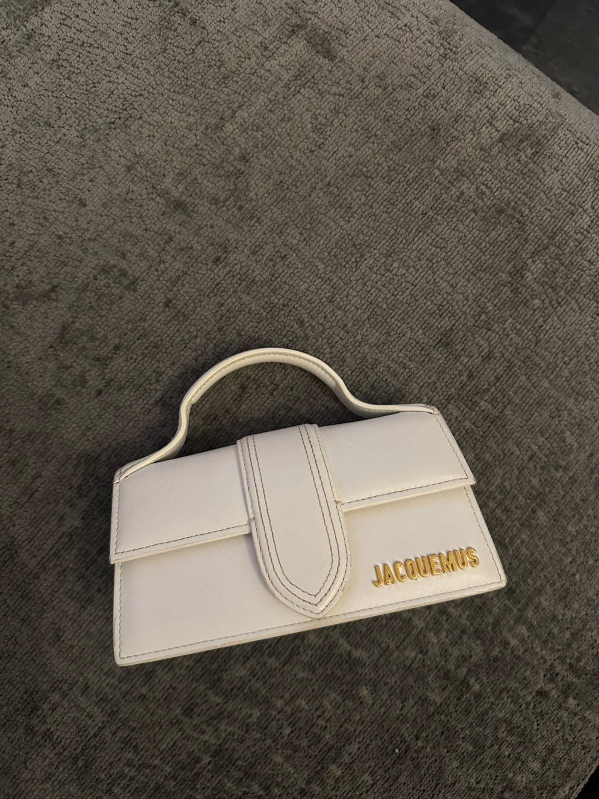 Jacquemus le bambino, Ophalen of Verzenden, Zo goed als nieuw, Wit, Schoudertasje