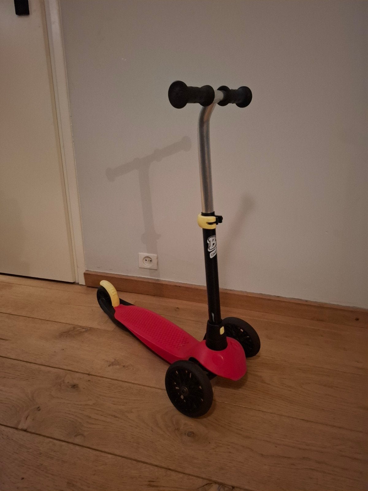 Oxelo kinderstep met 3 wielen - goede staat, Ophalen, Gewone step, Oxelo (Decathlon)