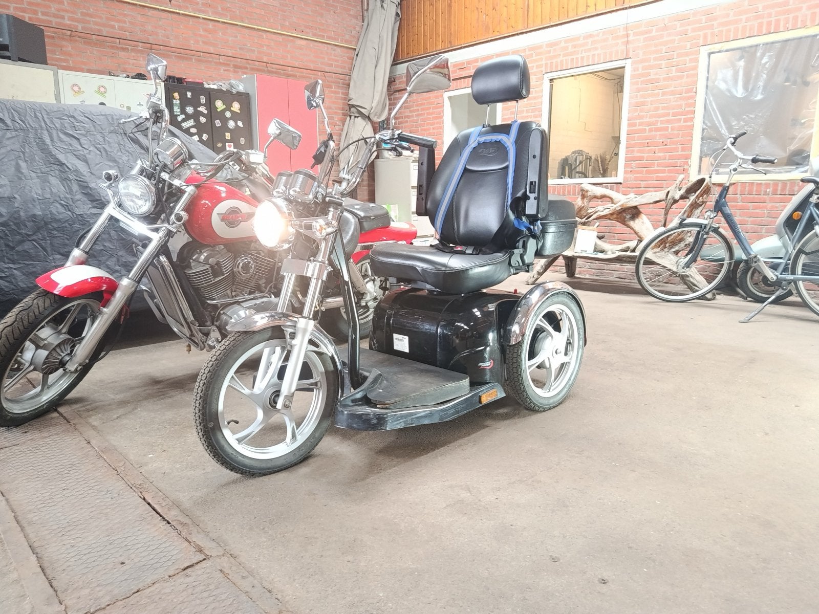 Nette en goed onderhouden Drive scootmobiel, Diversen, Brommobielen en Scootmobielen, Zo goed als nieuw, Drive, 36 t/m 45 km, 16 km/u of meer