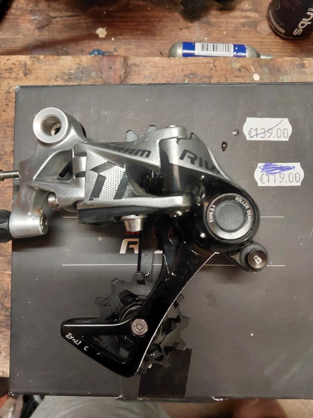 Sram Rival 11 speed derailleur met nieuwe wieltjes, Fietsen en Brommers, Fietsonderdelen, Ophalen of Verzenden