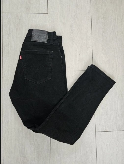 Black Levi's 514 W30, Zwart, W32 (confectie 46) of kleiner, Ophalen of Verzenden, Zo goed als nieuw