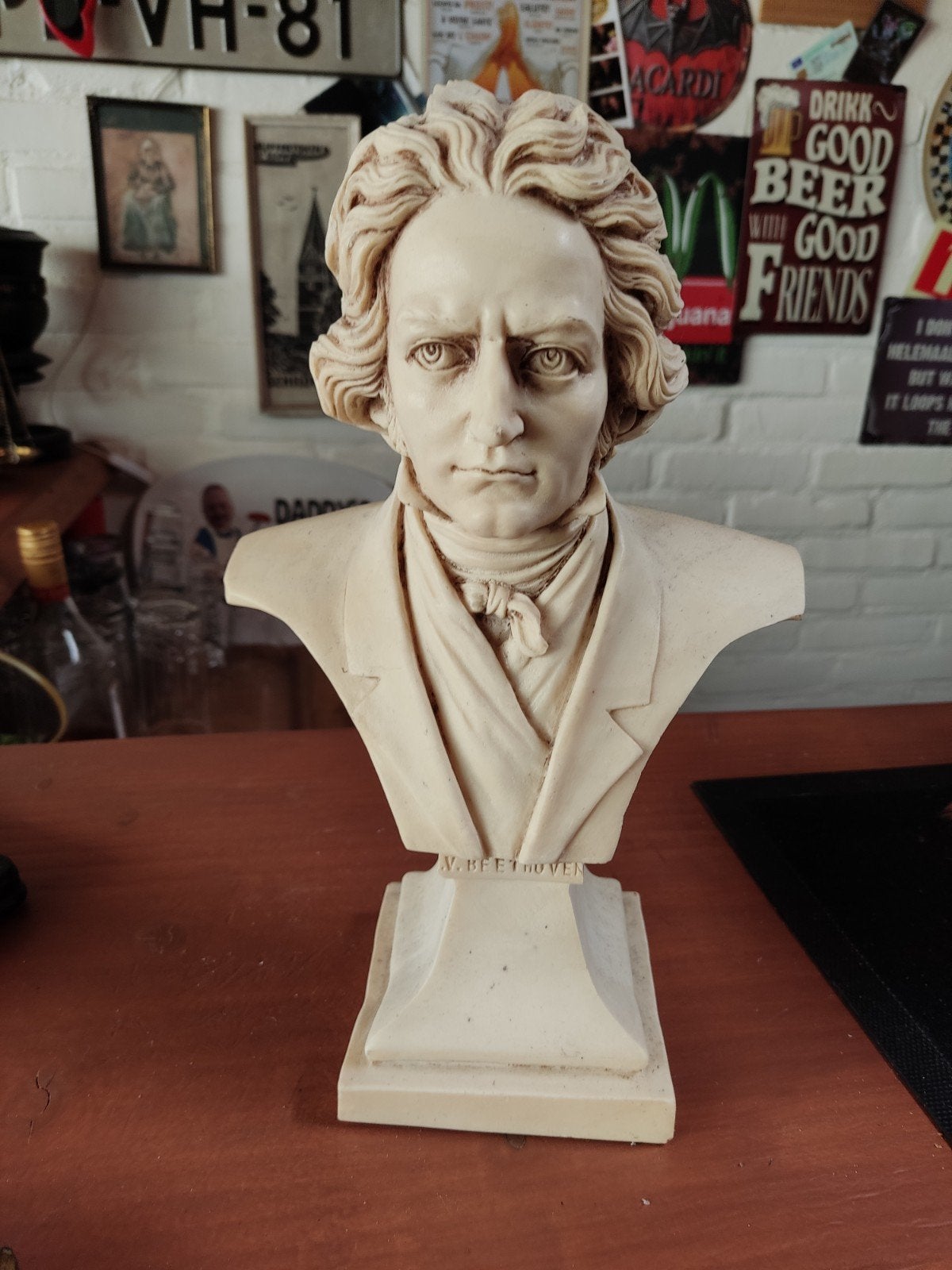 Buste Ludwig van Beethoven, Ophalen