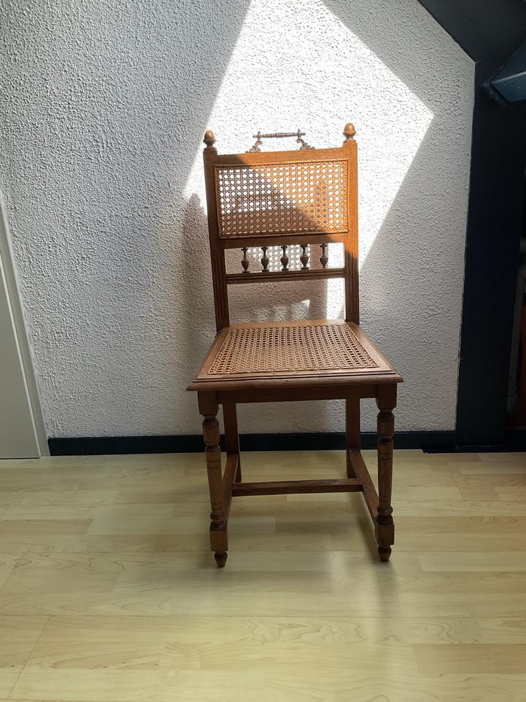 Antieke kerkstoel, Antiek en Kunst, Ophalen of Verzenden