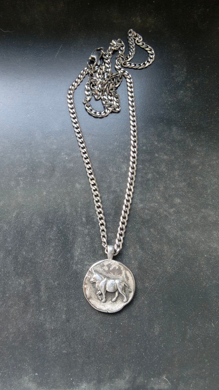 Te koop Zilverkleurige ketting, Ophalen of Verzenden, Zilver, Overige materialen