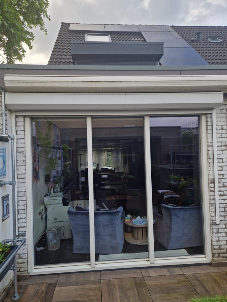 Elektrisch rolluik, Doe-het-zelf en Verbouw, Rolluiken, Gebruikt, 200 cm of meer, Wit, Ophalen of Verzenden