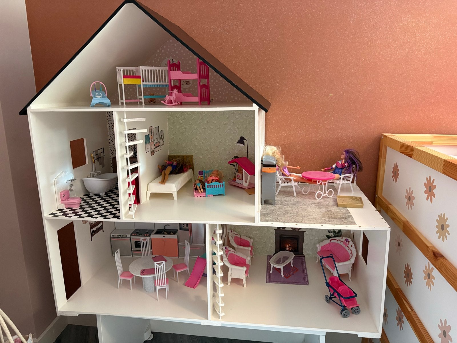 Groot Barbie huis met veel extra's en accessoires, Ophalen, Gebruikt, Barbie
