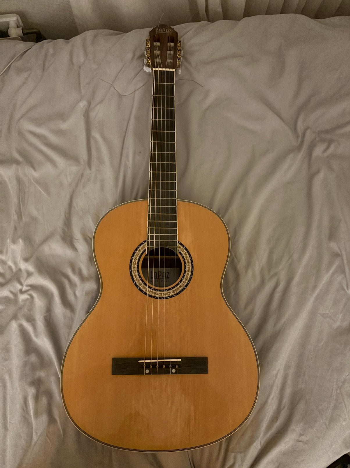 lapaz akoestische gitaar