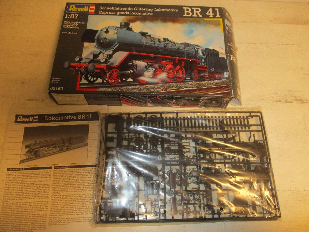 Revell BR 41 Güterzug Locomotive no 0216 Schaal 1:87, Hobby en Vrije tijd, Modeltreinen | H0, Locomotief, Gelijkstroom of Wisselstroom