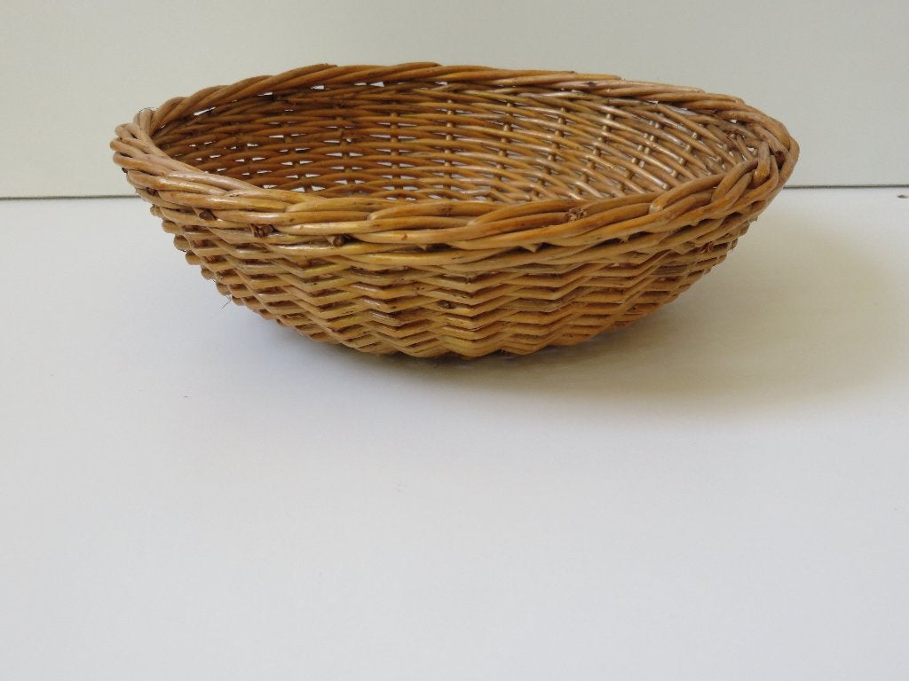 vintage rieten broodmandje, rond mandje gevlochten, Handgemaakt, Mand, Rond, Ophalen of Verzenden