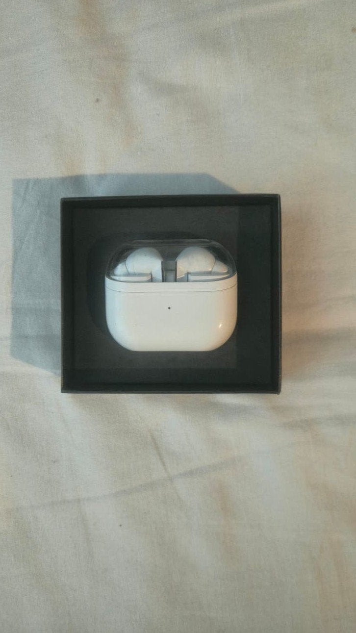 Samsung Galaxy Buds 3 Pro wit
