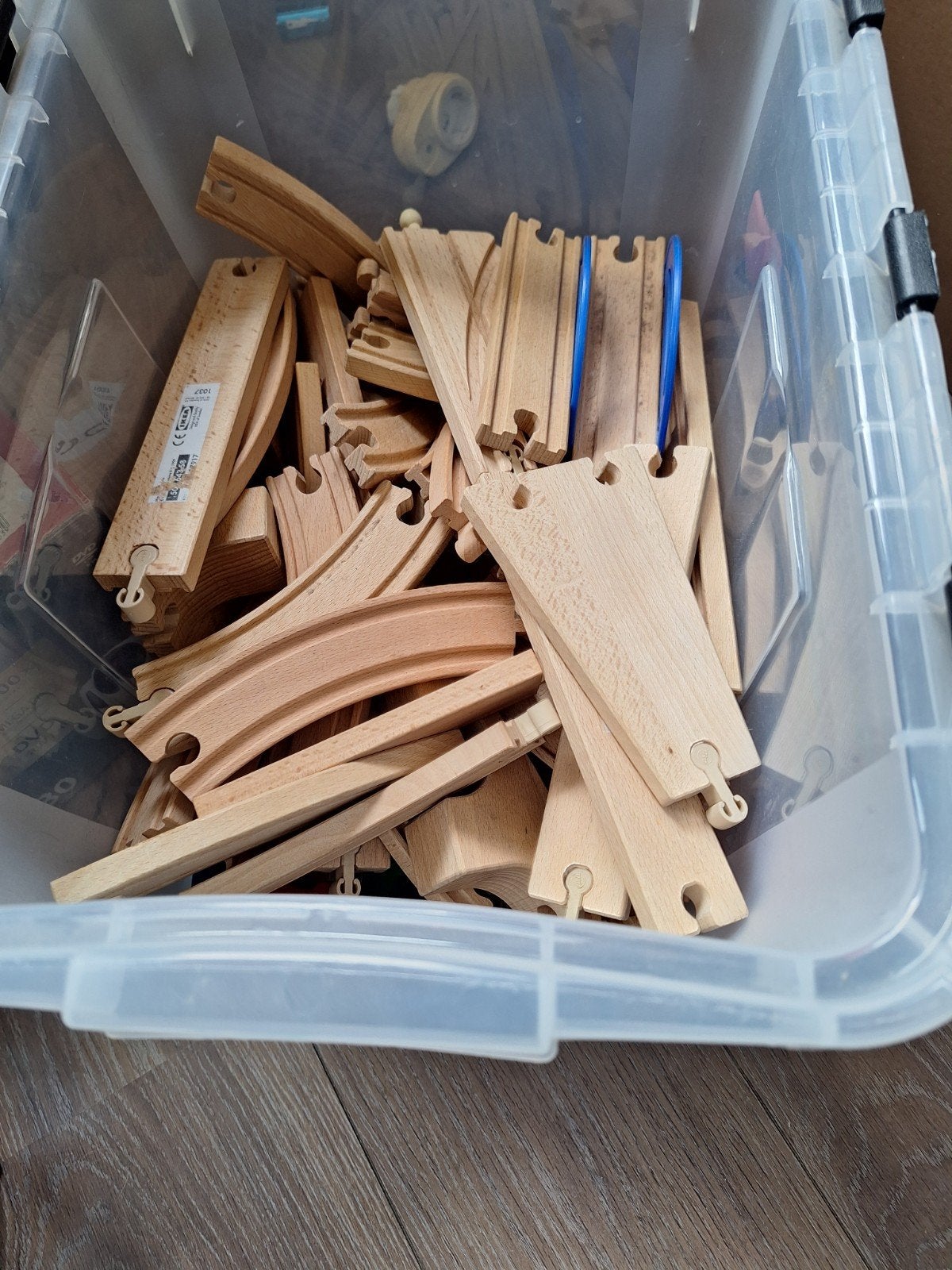 Grote partij IKEA houten treinrails en accessoires, Kinderen en Baby's, Speelgoed | Houten speelgoed, Ophalen