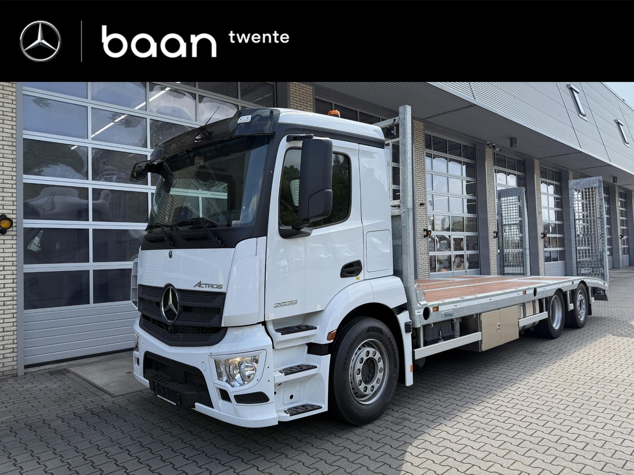 Mercedes-Benz Actros 2635 LL oprijwagen NIEUW 29 t. GVW. Ont