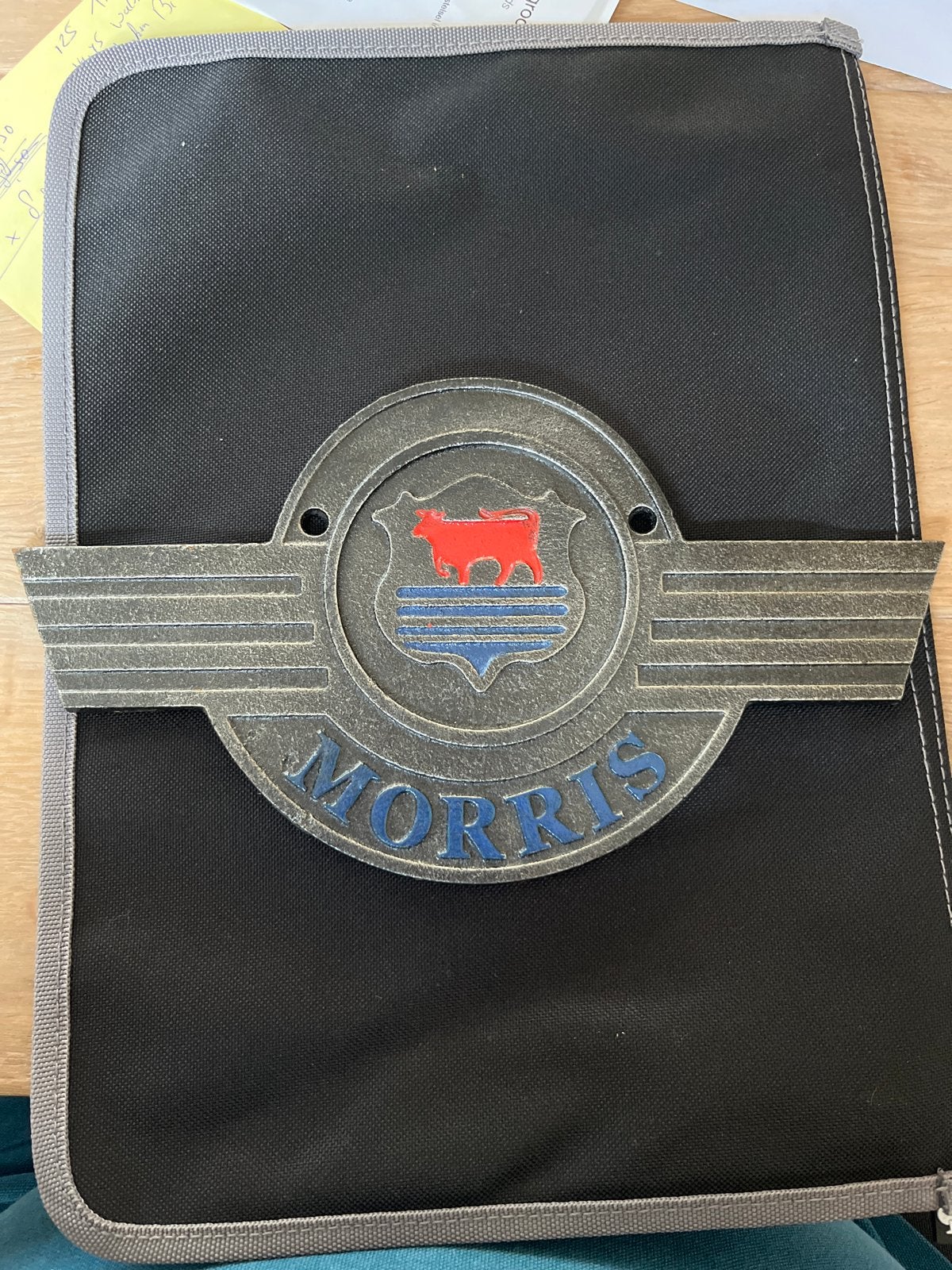 Morris embleem - Klassiek auto-onderdeel, Auto-onderdelen, Ophalen of Verzenden, Gebruikt, Overige automerken