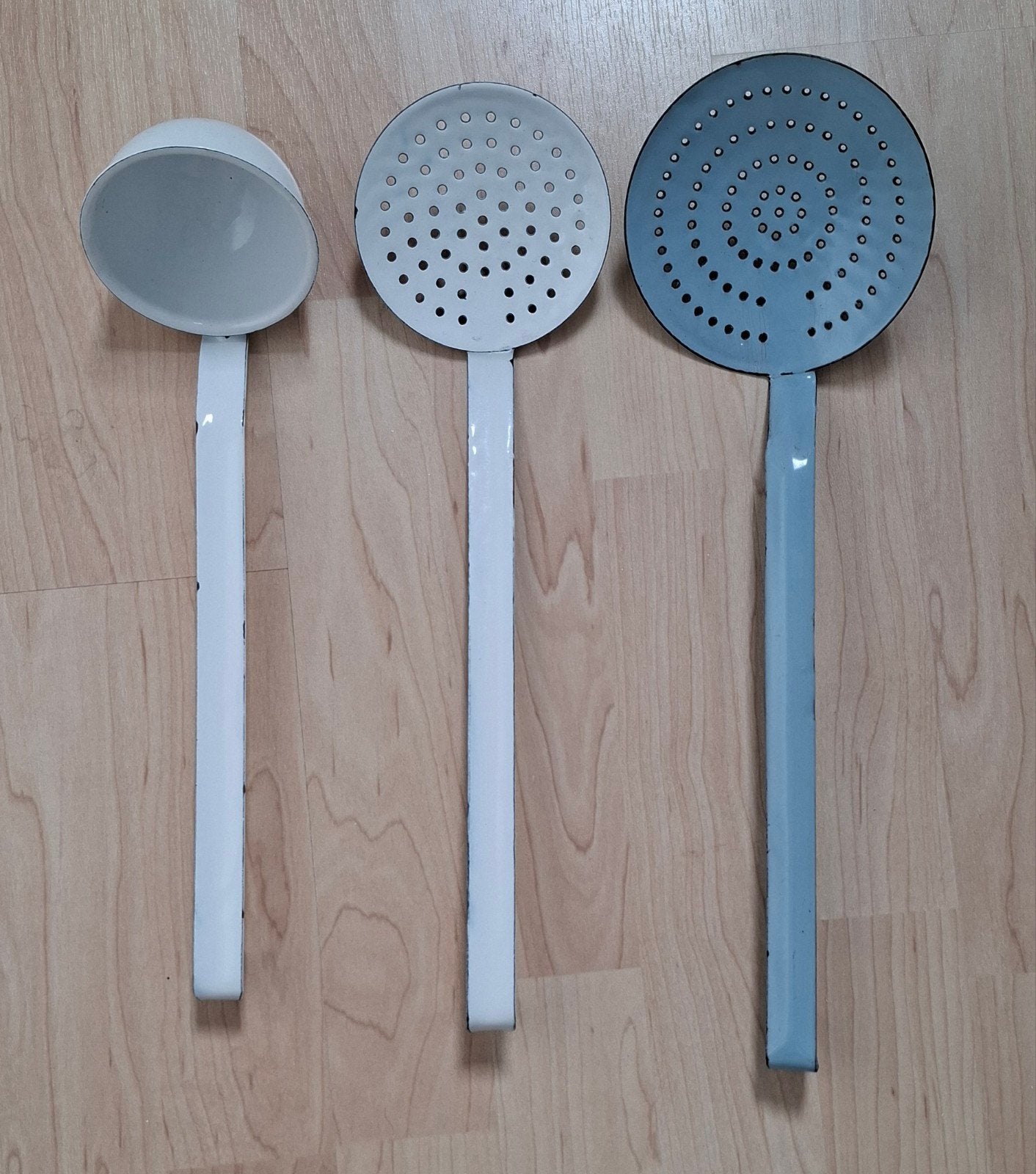 Set van 3 vintage emaille keukengerei: lepel en schuimspanen, Ophalen of Verzenden