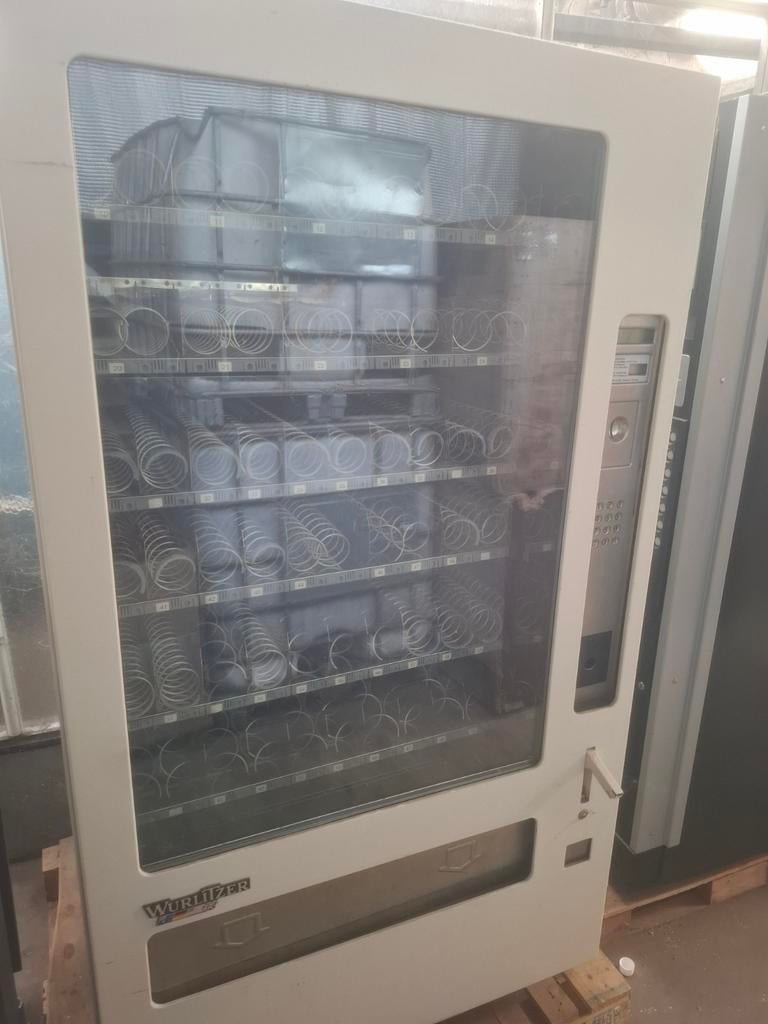 Wurlitzer vending automaat, Ophalen, Gebruikt