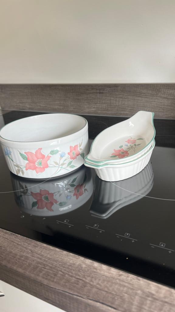 Vrolijke schalen, Huis en Inrichting, Keuken | Servies, Ophalen of Verzenden, Zo goed als nieuw, Overige stijlen, Schaal of Schalen